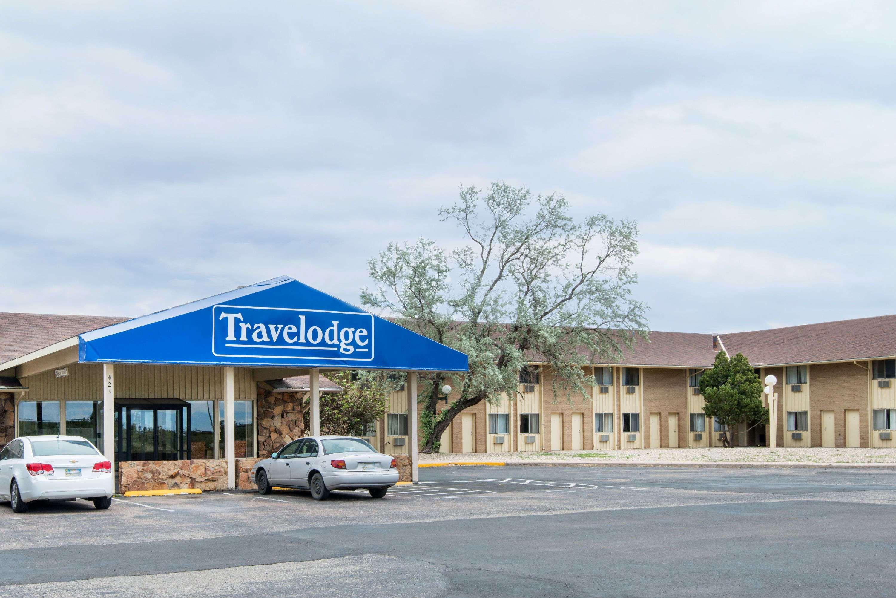 Travelodge By Wyndham Laramie Exterior photo