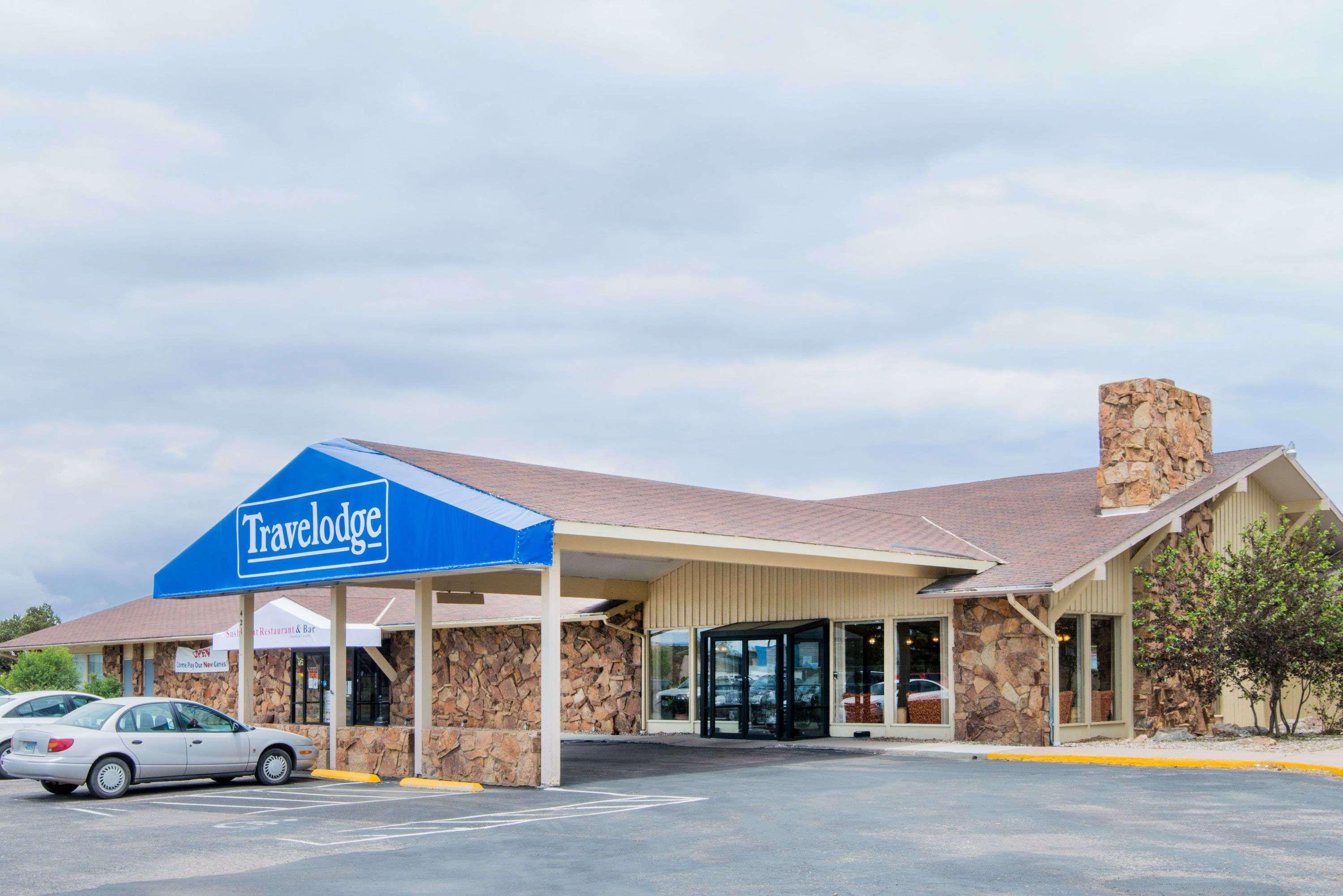 Travelodge By Wyndham Laramie Exterior photo